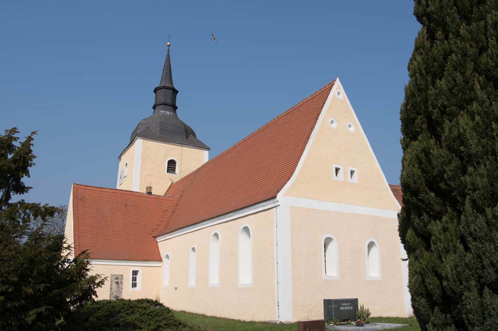 Kirche Liemehna